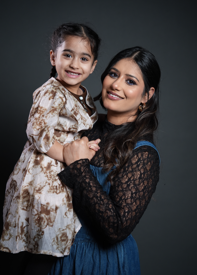 Studio Photography / Portraits / Professional Headshots in Photography & Video in Mississauga / Peel Region - Image 7