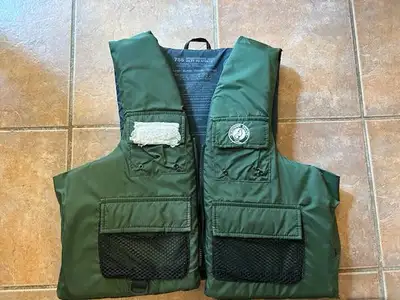 Life jacket Northern Escape Large $40, 41 kg, View more