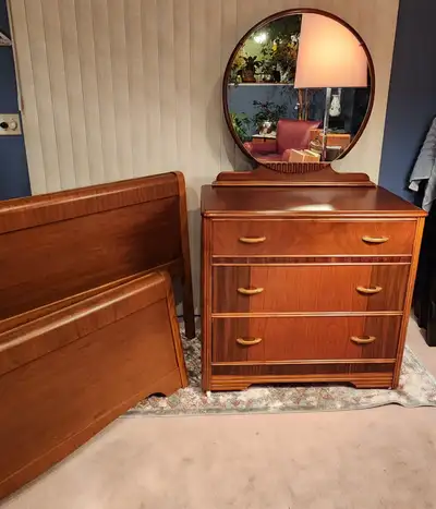 Beautiful MCM 3 Drawer Dresser With Mirror and Double Head and F, View more