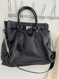 MICHAEL KORS leather black handbag crossbody purse