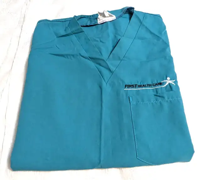 Scrub Tops and Bottoms in Men's in City of Toronto - Image 8