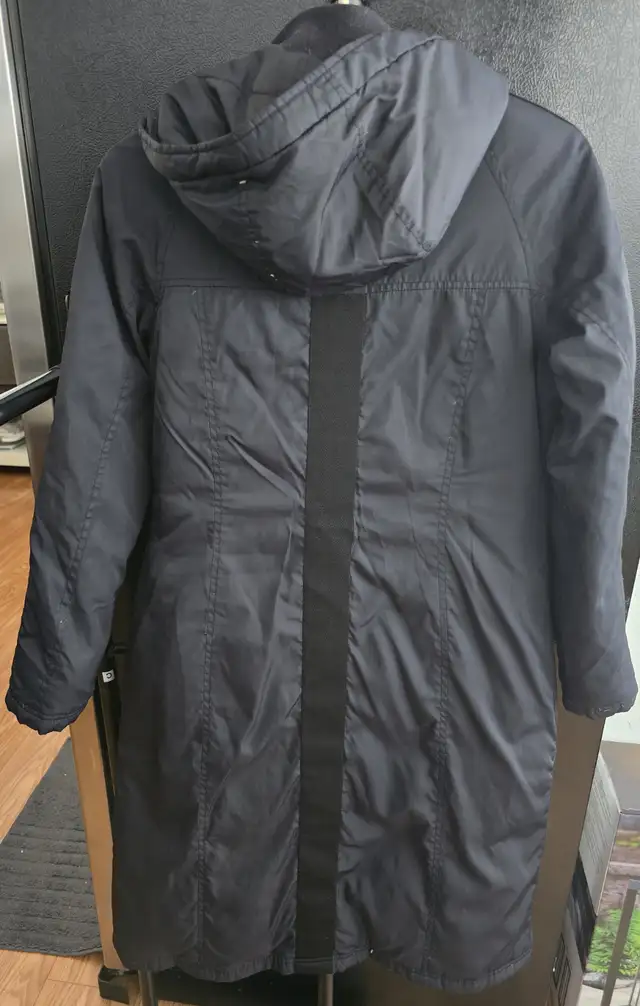 Triple Five Soul Hooded Winter Jacket for Women in Women's - Tops & Outerwear in Calgary - Image 3