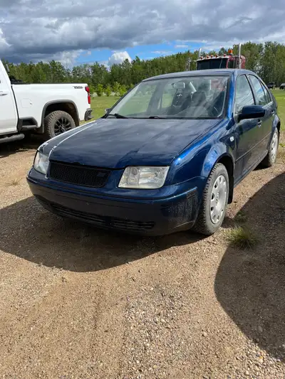 Got my 01 Jetta for sale, only 94,xxxkms on it! It’s got the 1.8 turbo gas engine and auto transmiss...