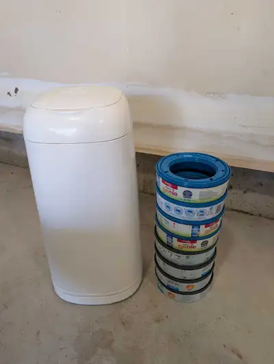 Great condition, refills alone cost $40