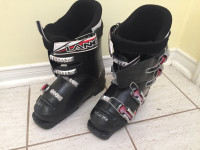 Lange kids ski boots size 22.5