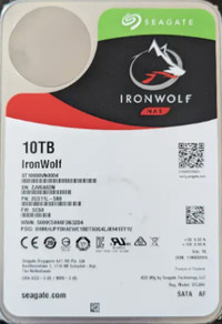 Seagate IronWolf NAS 10 TB HDD - super low hours!