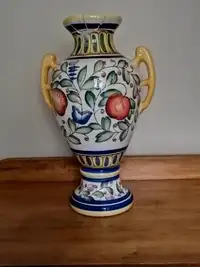 Vase decoratif