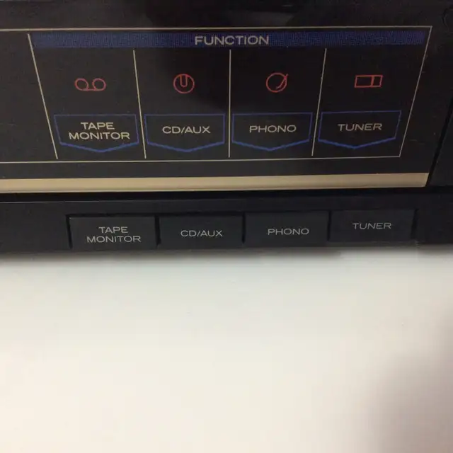The Hitachi HTA-A30 is a vintage AM/FM stereo tuner amplifier pr in Stereo Systems & Home Theatre in Mississauga / Peel Region - Image 5