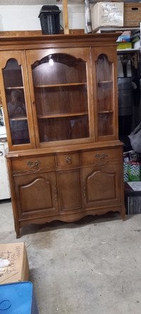 Solid Maple china Cabinet, table & chairs