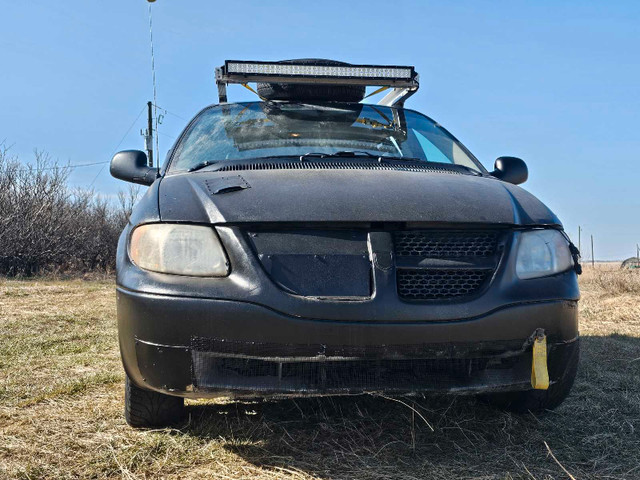 2006 dodge grand  caravan  in Cars & Trucks in Calgary - Image 2