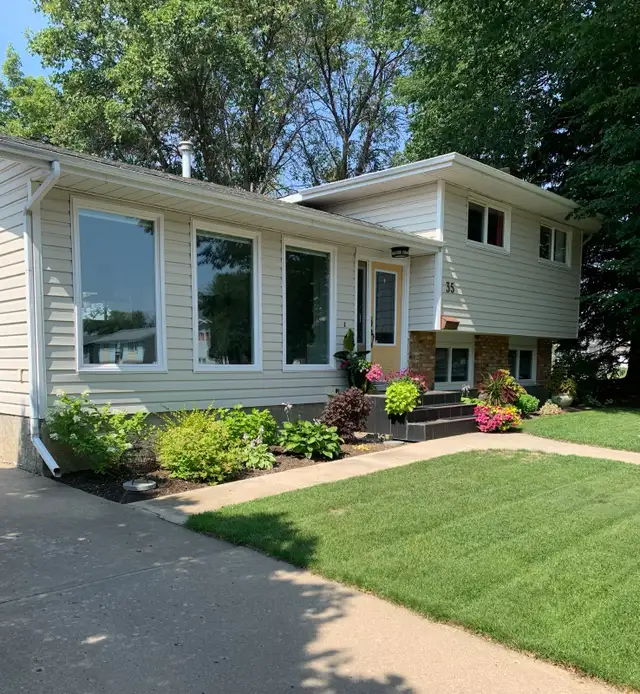 Fully furnished room for rent