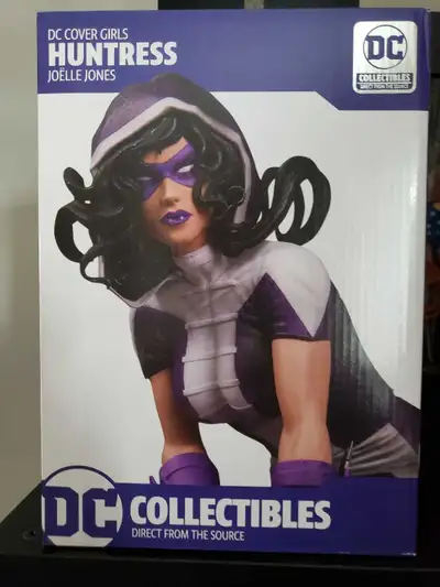 DC Collectibles, Cover Girls Huntress Joelle Jones, View more
