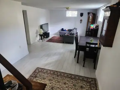 All inclusive 2 bedroom basement apartment in Civic Hospital/Experimental Farm Area. Heat, water and...