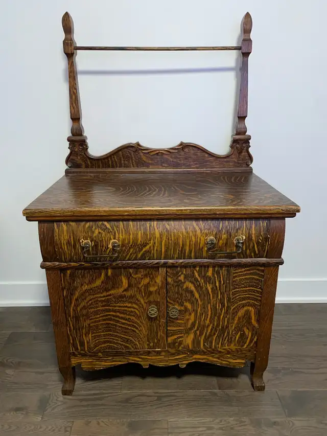 meuble  set chambre antique in Desks in West Island - Image 4