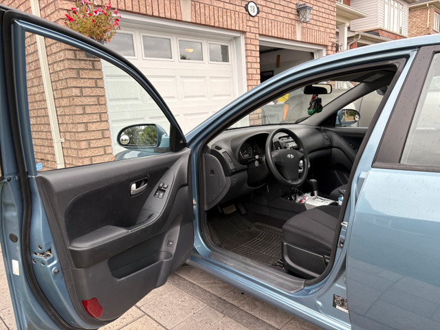 2009 Hyundai Elantra – 32,000 km – Excellent Condition in Cars & Trucks in Owen Sound - Image 3
