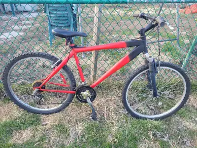 vélo de montagne , 26 pouces , 7 vitesses, View more