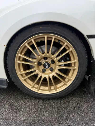 Sellin a set of four winter tires (no rims) 235/40/18 AntaresGrip Ice Nothing wrong with the tires a...
