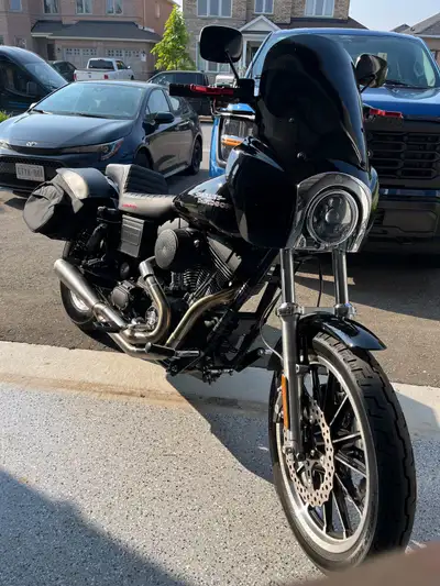 2001 Harley-Davidson Dyna · Driven 5,800 kilometers My 2001 FXDXT comes with original parts. Has 5,8...