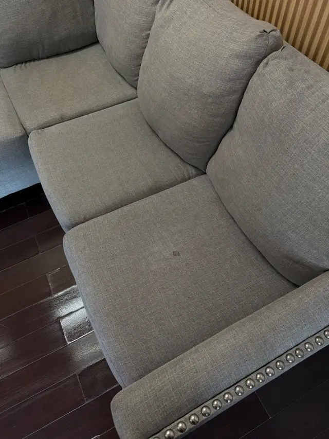 Ashley Furniture Nailhead Sectional 63006661306755124