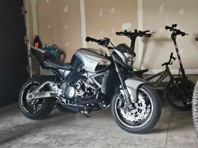 2008 Bking, extra clean, rcc turbos kit making 243 to the tire. Runs flawlessly. Tires have less tha...