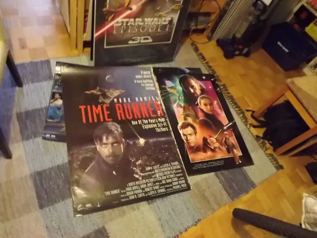 VARIOUS STAR WARS /PHANTOM MENACE MOVIE POSTERS 1980/S-2018 in Arts & Collectibles in City of Toronto - Image 5