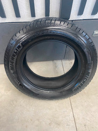 Michelin Defender LTX  275/60 R20 Tire