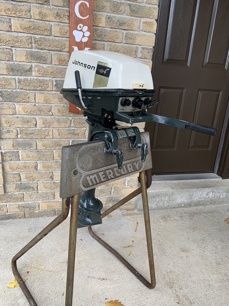 4hp Johnson Boat Engine (Stand not included) Boat Parts, Trailers