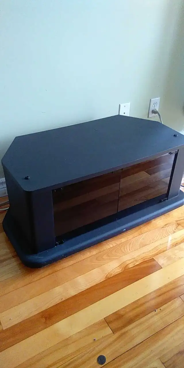 meuble television tv furniture stand in TV Tables & Entertainment Units in Laval / North Shore - Image 3