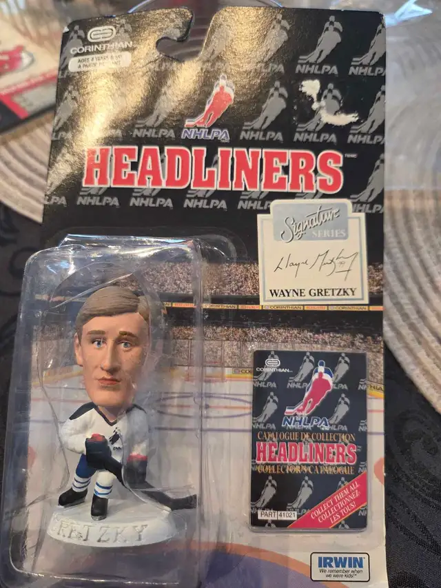 Wayne Gretzky Headliners Figurine