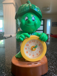 Vintage 1985 Green Giant Little Sprout Talking Alarm Clock Works