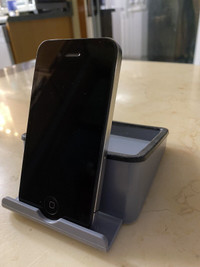 iPhone 4 for sale for parts. Model A1332