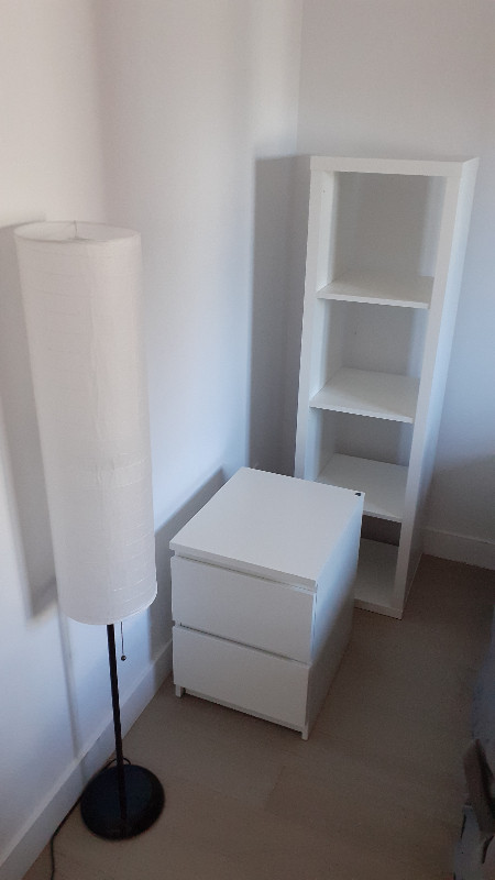 3 Ikea furniture - 3 Meubles ikea - 1 Lamp - Perfect condition dans Articles multiples  à Ville de Montréal