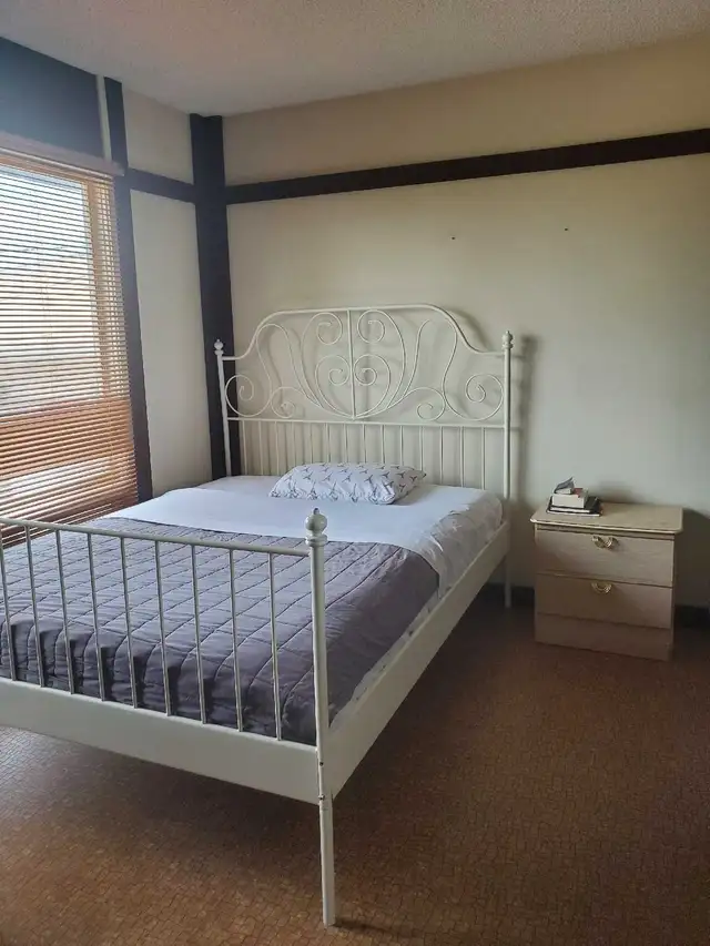 Room for Rent near Southgate Area