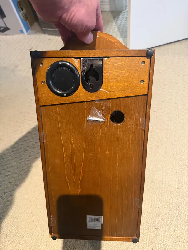 Bulova Clock in Home Décor & Accents in Ottawa - Image 5