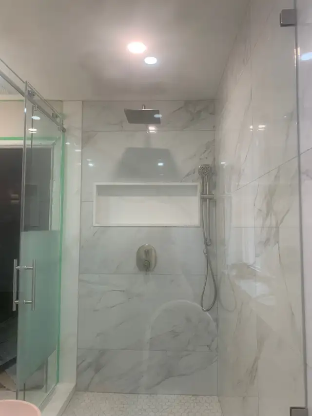 Plumber for hire in Plumbing in Markham / York Region - Image 5