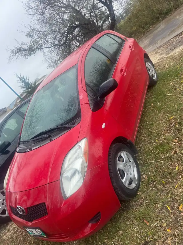 2007 Toyota Yaris Hatchback 