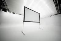 Fast Fold Projection Screen 7.5 ft. x 10 ft. WITH CASE on wheels