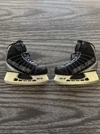 Bauer ice skates size 7