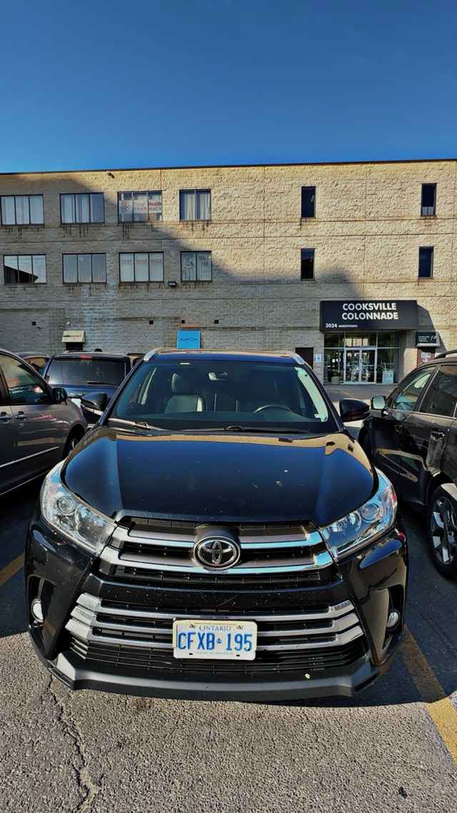 Toyota Highlander  in Cars & Trucks in Mississauga / Peel Region - Image 4