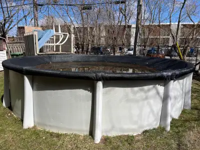 Piscine 20' à donner, View more