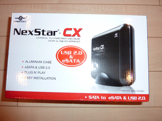 Vantec NexStar CX USB 2.0 / eSATA 3.5” Ext Hard Drive Enclosure in Other in Calgary