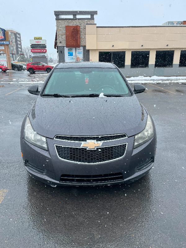 Chevrolet cruze 2011 dans Autos et camions  à Saint-Hyacinthe - Image 2