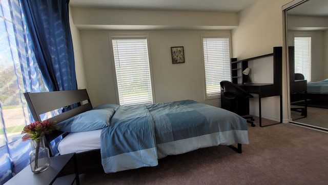 Bright and Spacious Room for Rent