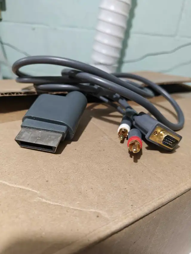 Xbox 360 VGA 2 RCA Cable64520003486337121