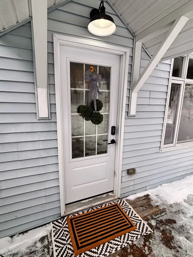 Furnished Salty River Cottage (utilities included) in Long Term Rentals in Saint John - Image 5