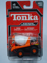Tonka Cement Truck 1/64 Scale (Orange)