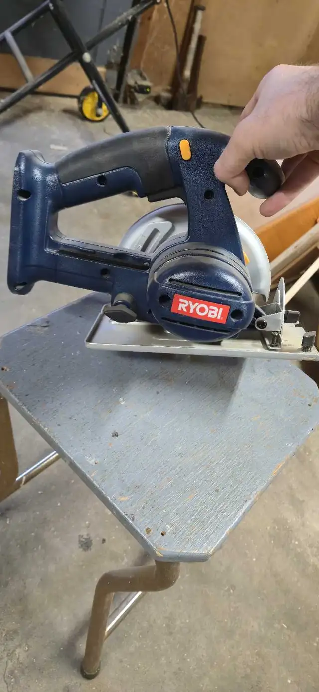 Ryobi cordless circular saw in Power Tools in St. Albert - Image 4