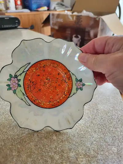 Small Japan plate, View more