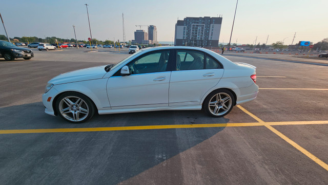 2009 Mercedes c350 for sale in Cars & Trucks in Oakville / Halton Region - Image 4