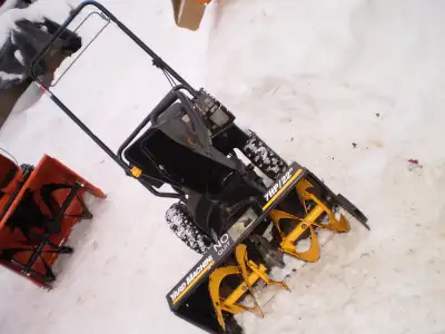 22 inchYard Machines  gas Snow blower 2 Stage, View more